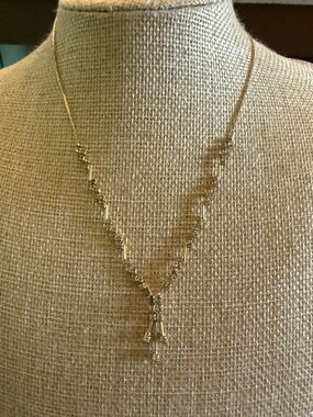 Delicate Gold Crystal Pendant Necklace